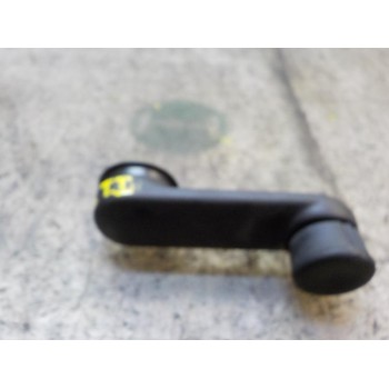 MANETA ELEVALUNAS TRASERA IZQUIERDA 8200673745 