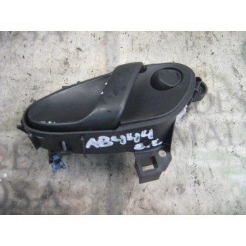 MANETA INTERIOR DELANTERA IZQUIERDA 