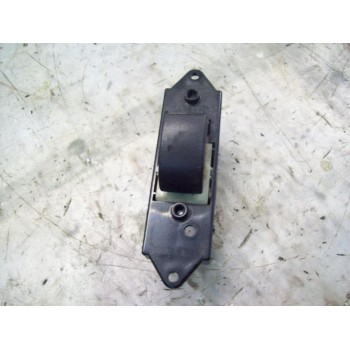 MANDO ELEVALUNAS DELANTERO DERECHO 