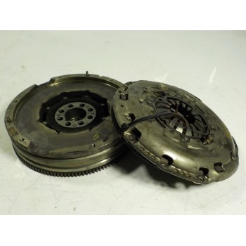 KIT EMBRAGUE 3100105140 