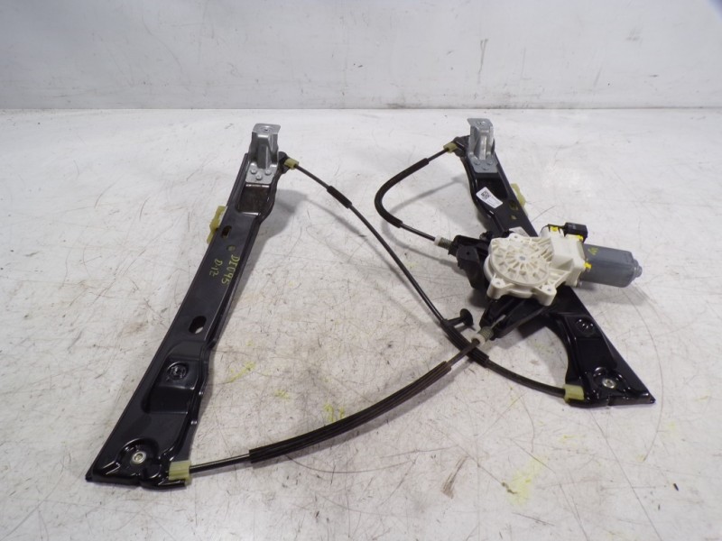 Recambio de elevalunas delantero izquierdo para ford focus lim. (cb8) 1.0 ecoboost cat referencia OEM IAM 1870698 BM51A23200BE 