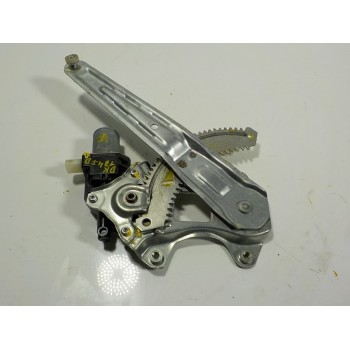 ELEVALUNAS TRASERO DERECHO 61042FL000 62188FL000 