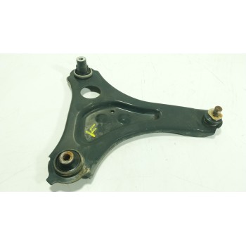 BRAZO SUSPENSION INFERIOR DELANTERO DERECHO A4533308000 