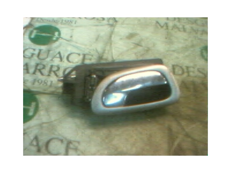 Recambio de maneta interior delantera derecha para peugeot 307 (s1) xr referencia OEM IAM   