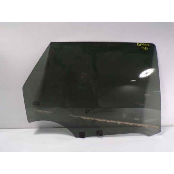 CRISTAL PUERTA TRASERO DERECHO 823003033R 