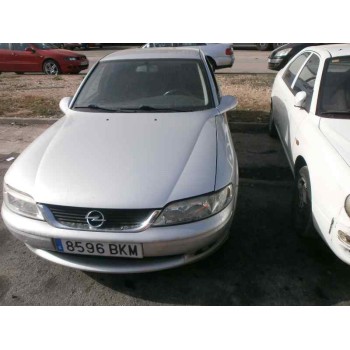 OPEL VECTRA B BERLINA