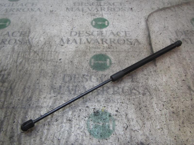 Recambio de amortiguadores maletero / porton para skoda yeti 1.2 tsi referencia OEM IAM 5L6827550  