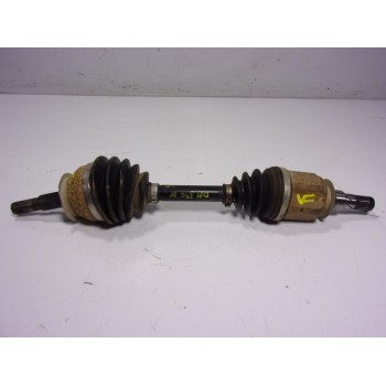 TRANSMISION IZQUIERDA 39100EB300 