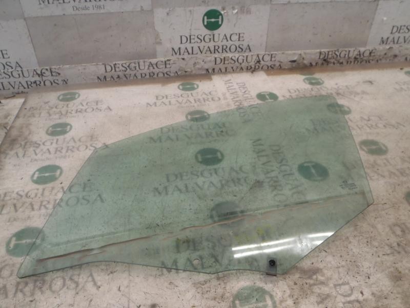 Recambio de cristal puerta delantero izquierdo para peugeot 308 sport referencia OEM IAM 9201K8  