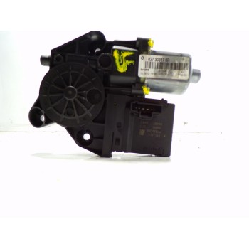 MOTOR ELEVALUNAS TRASERO DERECHO 827303178R 827303178R 