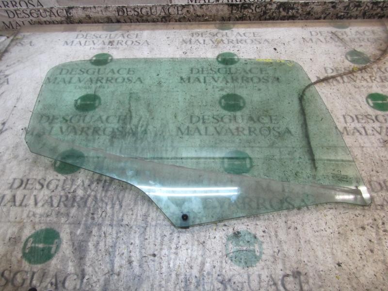 Recambio de cristal puerta trasero derecho para peugeot 308 sport referencia OEM IAM 9204P5  