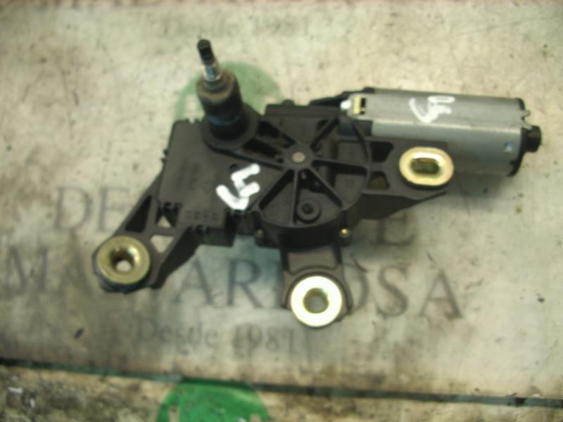 Recambio de motor limpia trasero para seat leon (1m1) signo referencia OEM IAM   