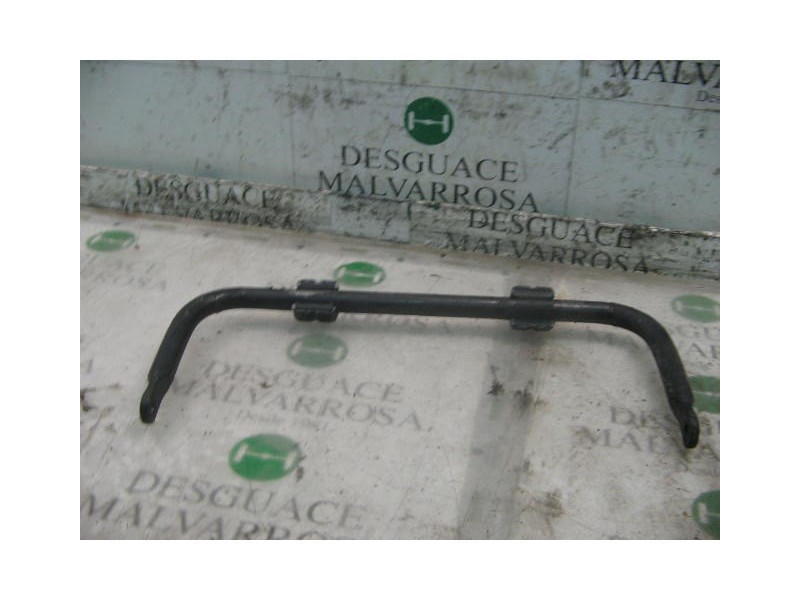 Recambio de barra estabilizadora delantera para nissan trade 100 referencia OEM IAM   