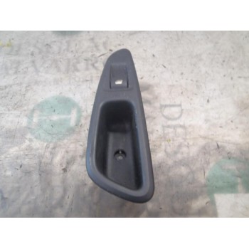 MANDO ELEVALUNAS TRASERO DERECHO 649030 