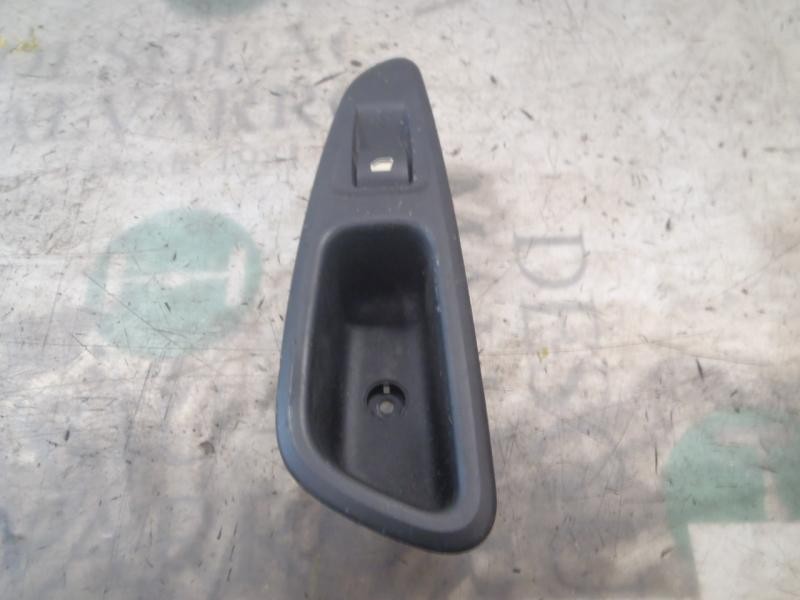 Recambio de mando elevalunas trasero derecho para peugeot 308 sport referencia OEM IAM 649030  