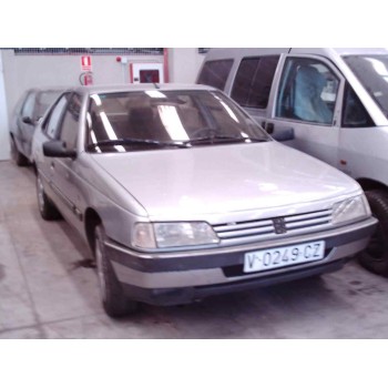 PEUGEOT 405 BERLINA