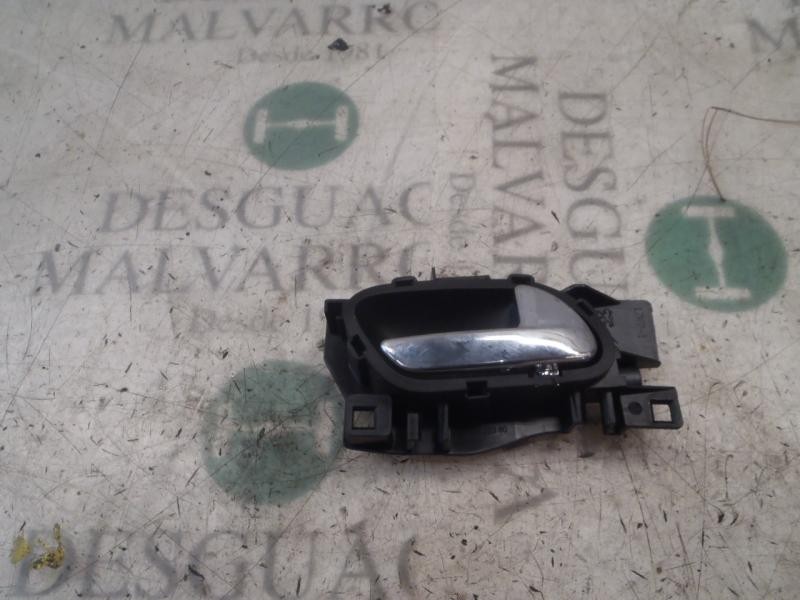 Recambio de maneta interior delantera derecha para peugeot 308 sport referencia OEM IAM 9144C8  