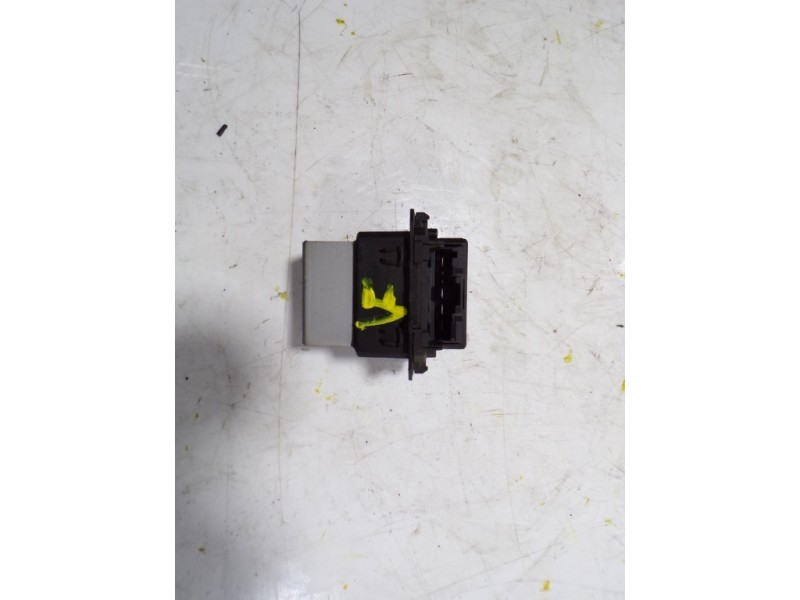 Recambio de resistencia calefaccion para renault scenic iii 1.5 dci diesel fap referencia OEM IAM 7701209850 145R26MKA T1017845R