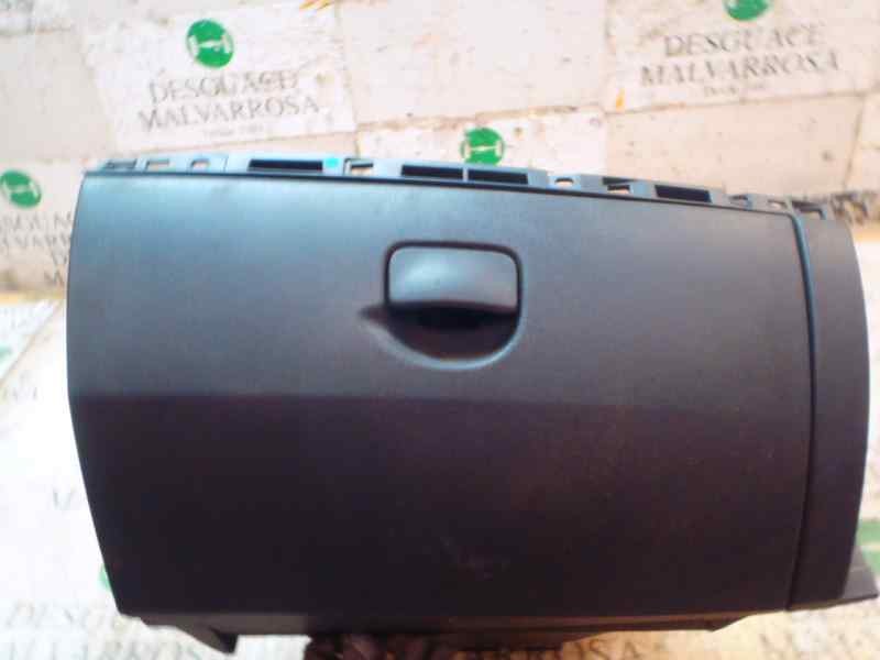 Recambio de guantera para renault clio iii exception 2 referencia OEM IAM 8200407714  