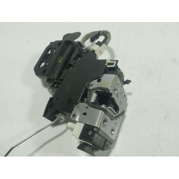 CERRADURA PUERTA TRASERA IZQUIERDA A2047302735 A2047302735 