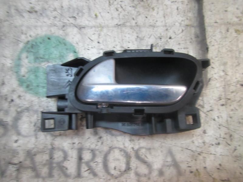 Recambio de maneta interior delantera izquierda para peugeot 308 sport referencia OEM IAM 9143Q1  
