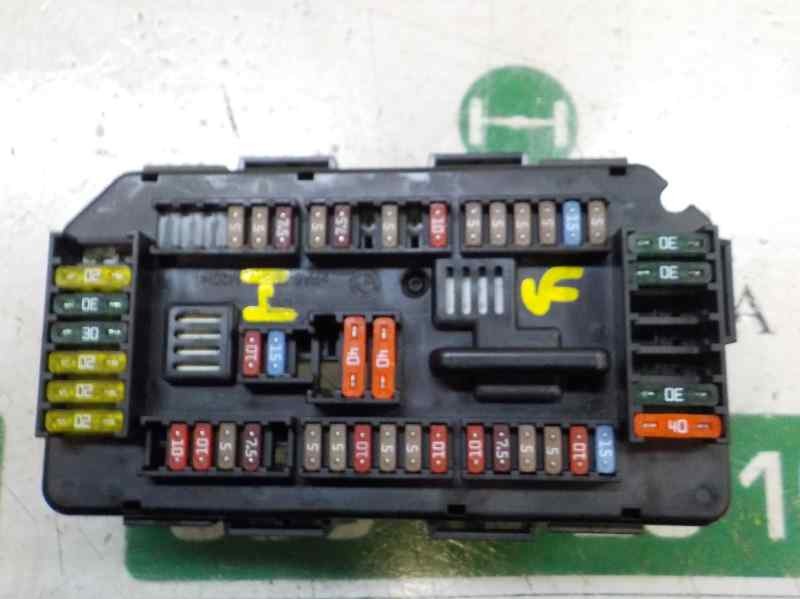 Recambio de caja reles / fusibles para bmw serie 3 touring (f31) turbodiesel referencia OEM IAM 61149224866 9224879 06052013
