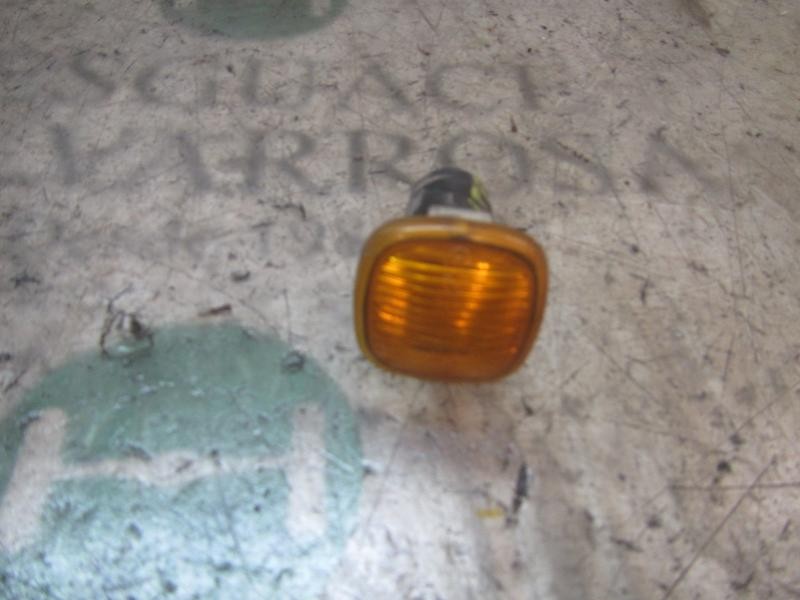 Recambio de piloto lateral derecho para audi a4 berlina (b5) 1.9 tdi referencia OEM IAM   