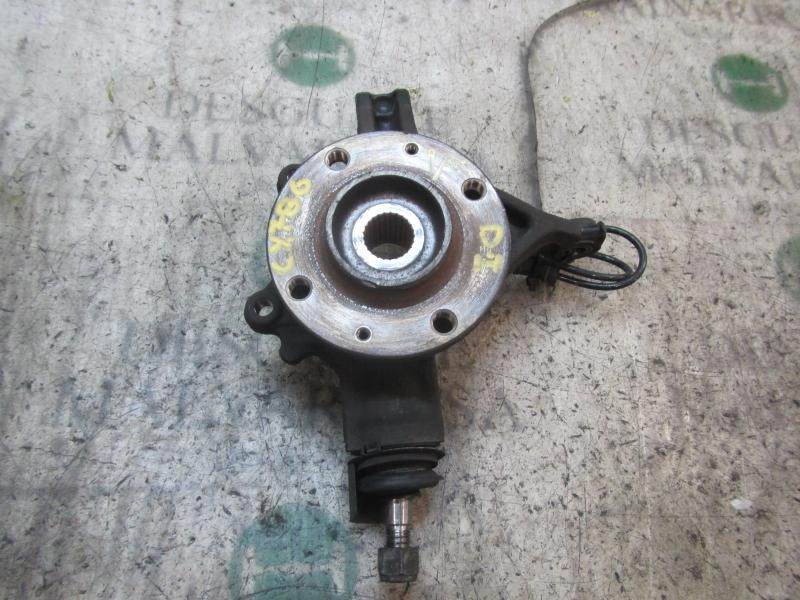 Recambio de mangueta delantera izquierda para peugeot 308 sport referencia OEM IAM 364696  