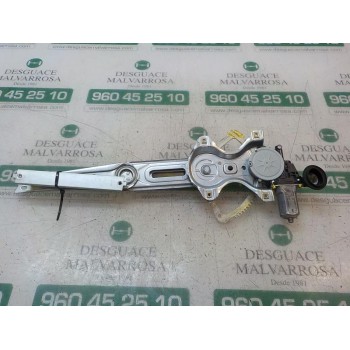 ELEVALUNAS DELANTERO DERECHO 698100D300 857100D100 