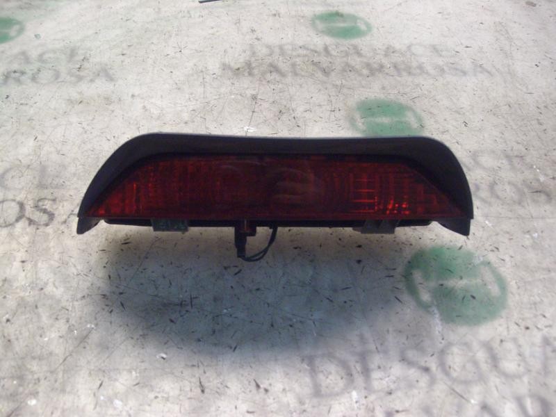 Recambio de piloto trasero central para hyundai getz (tb) 1.1 gl referencia OEM IAM 927501C000  