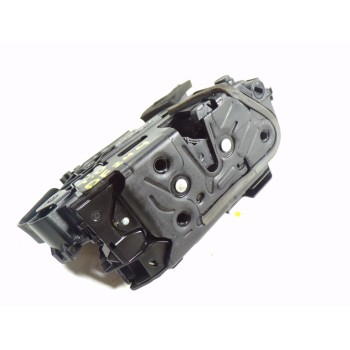 CERRADURA PUERTA TRASERA DERECHA 5TA839016K 5TA839016K 