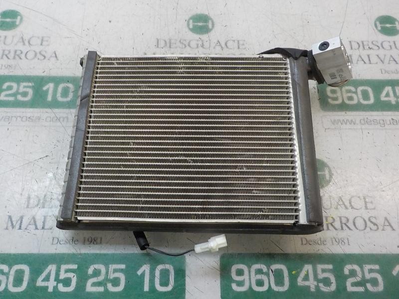 Recambio de evaporador aire acondicionado para toyota yaris referencia OEM IAM 885010D310 75004540 75004540