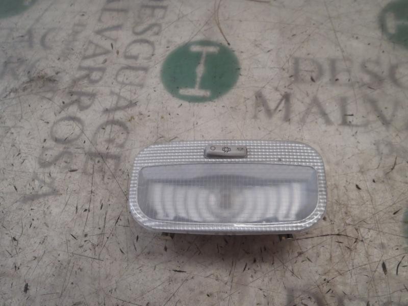 Recambio de piloto interior para peugeot 308 sport referencia OEM IAM 6362T9  