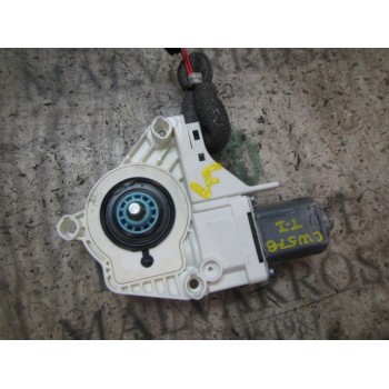 MOTOR ELEVALUNAS TRASERO IZQUIERDO 5L0959811A 5L0959811A 1101A66102110