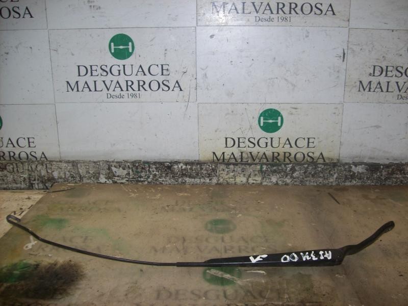 Recambio de brazo limpia delantero derecho para ford fiesta (cbk) ghia referencia OEM IAM   