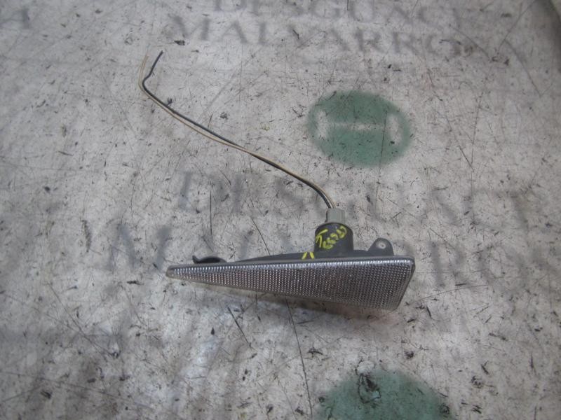 Recambio de piloto lateral derecho para renault scenic ii 1.9 dci diesel referencia OEM IAM   