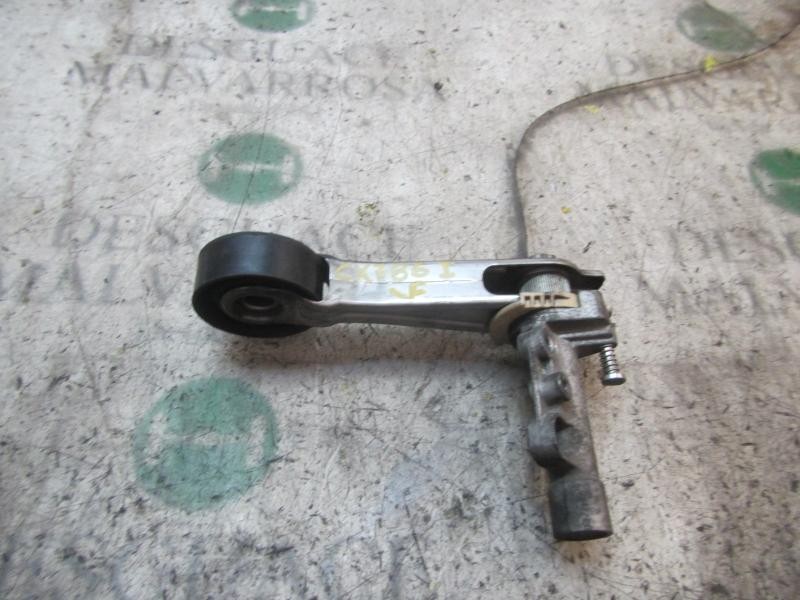 Recambio de tensor correa auxiliar para peugeot 308 sport referencia OEM IAM 5751E7  