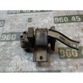 SOPORTE MOTOR DERECHO 218100X100 