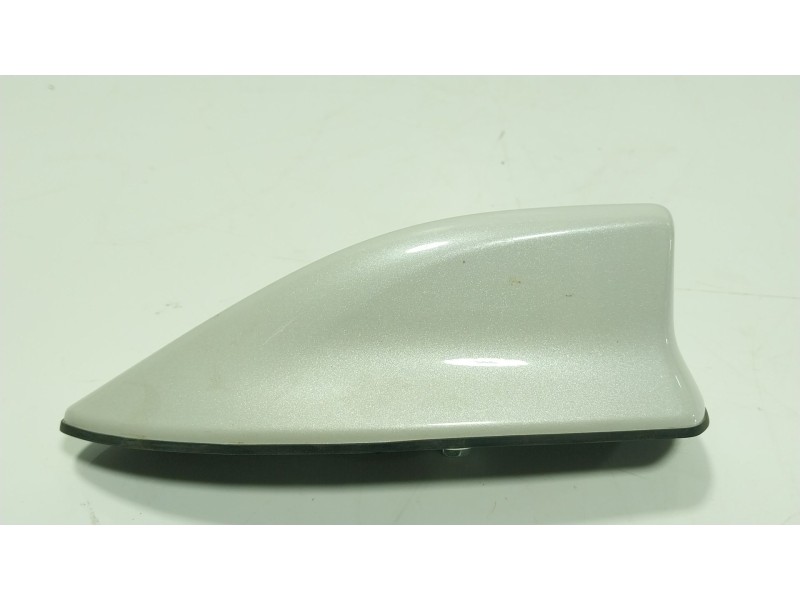 Recambio de antena para toyota c-hr (_x1_) 2.0 hybrid (maxh10) referencia OEM IAM 8676002160  