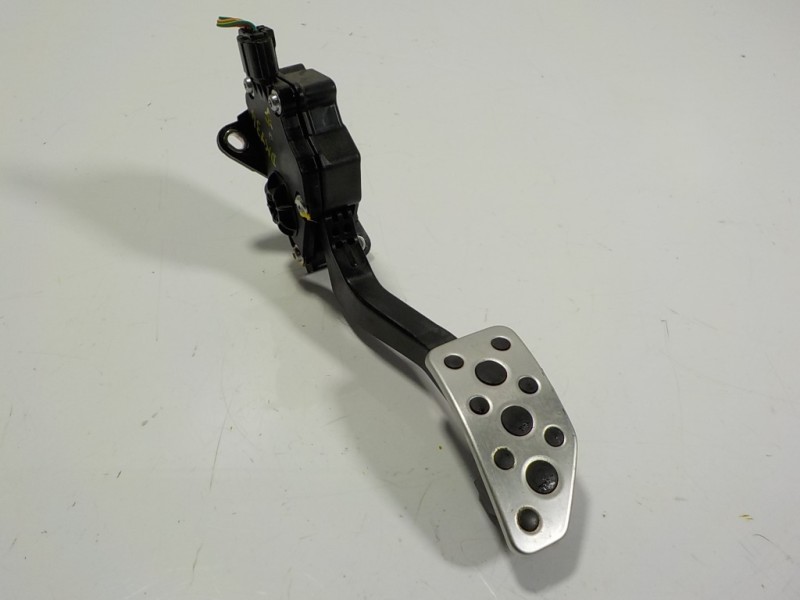 Recambio de potenciometro pedal para subaru xv (g5) executive plus referencia OEM IAM 36010FL030 36010FL030 