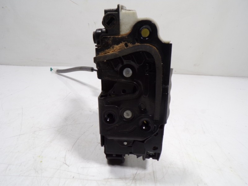 Recambio de cerradura puerta trasera derecha para skoda octavia combi (5e5) 1.6 tdi dpf referencia OEM IAM 5E0839016A 5E0839016A