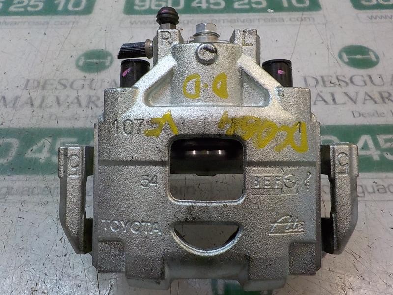 Recambio de pinza freno delantera derecha para toyota yaris referencia OEM IAM 477300D200  