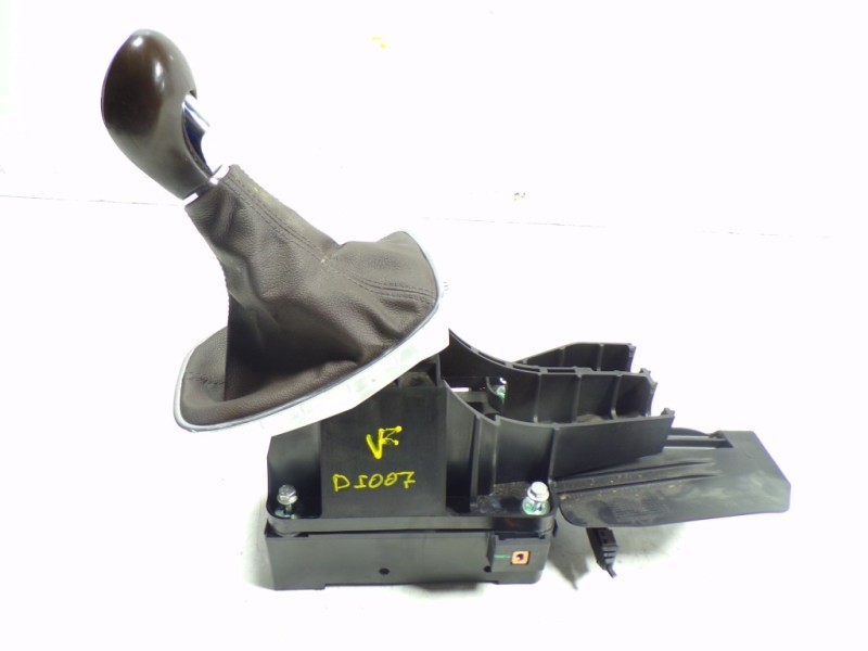 Recambio de palanca cambio para opel insignia berlina 2.0 16v cdti referencia OEM IAM 55563829 13261545 