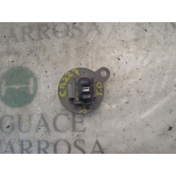 MANDO ELEVALUNAS TRASERO DERECHO 