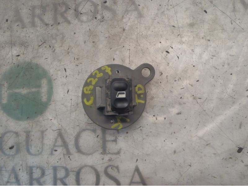 Recambio de mando elevalunas trasero derecho para citroën xsara picasso 2.0 hdi referencia OEM IAM   