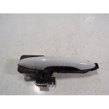 MANETA EXTERIOR DELANTERA DERECHA 826613U000 