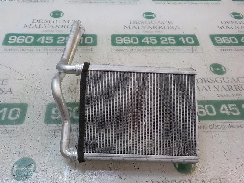 Recambio de radiador calefaccion / aire acondicionado para toyota yaris referencia OEM IAM 871070D120  