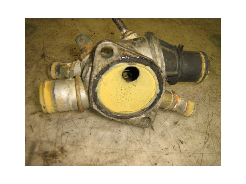 Recambio de termostato para fiat bravo (182) 2.0 20v cat referencia OEM IAM 46520785  