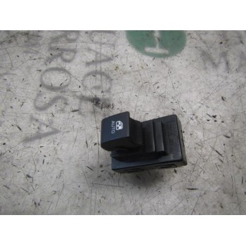 MANDO ELEVALUNAS TRASERO IZQUIERDO 935751H100EQ 