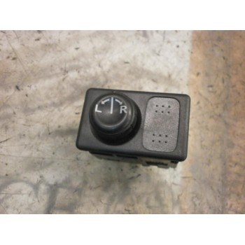 MANDO RETROVISOR 255702Y015 